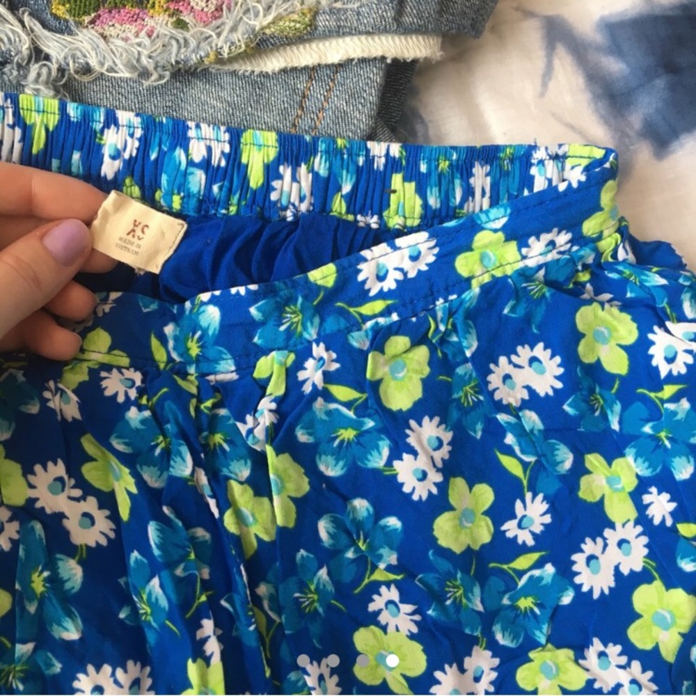 Shorts! - Picture 4 of 4
